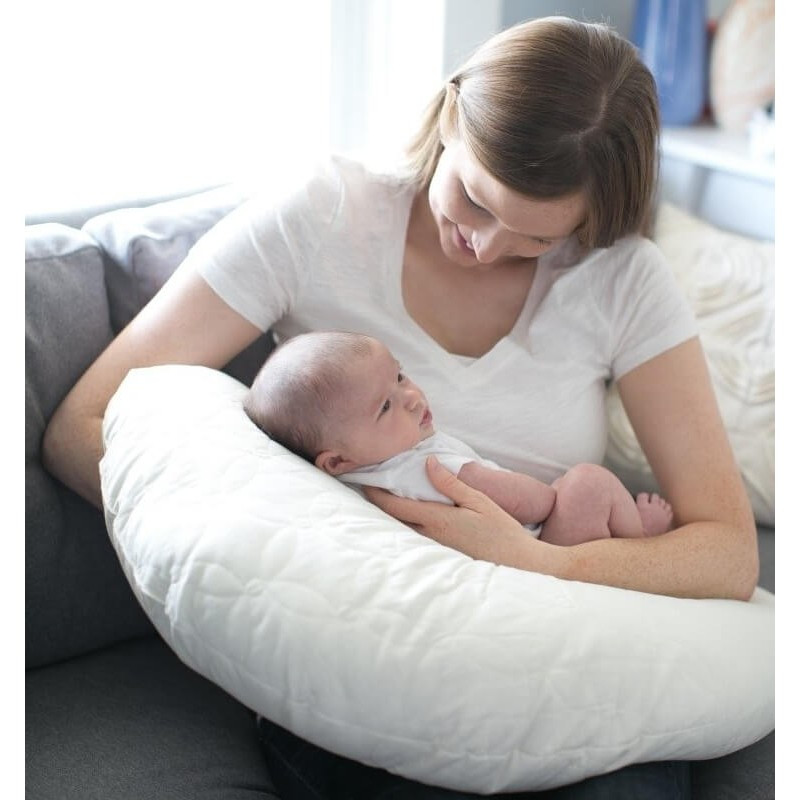 gia breastfeeding pillow