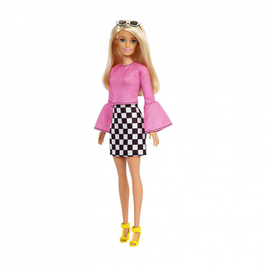 Barbie Fashionistas 104 Pink Blouse Black And White Skirt
