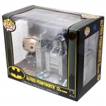 Funko: Pop! Town: Batman 80th Anniversary Wayne Manor with Alfred!
