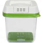 Rubbermaid Clear Square Food Storage Container With Lid,  1.5 L (1 pack)