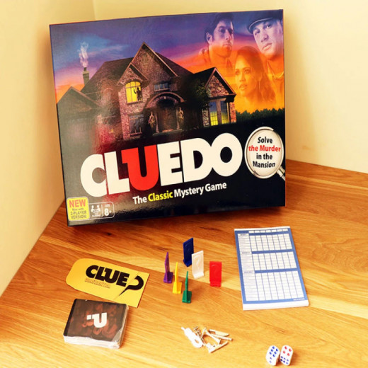 Hasbro Cluedo The Classic Mystery Board Game 6 Players