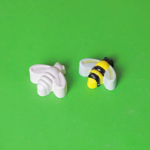 Little Hands Gypsum Bee Coloring Art, (S) Size