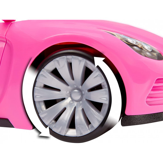 سيارة رياضية  قابلة للتحويل، باللون الزهري من إم جي إيه