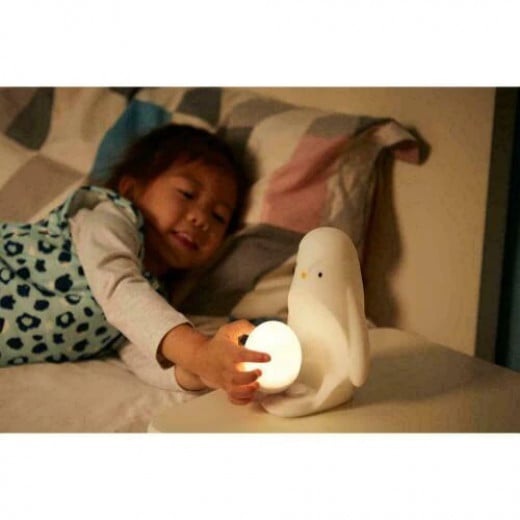 مصباح ليلي محمول 2 في 1, بتصميم البطريق من تومي تيبي