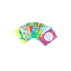 بطاقة معايدة بتصاميم من رسومات مرضى السرطان الأطفال في مركز الحسين للسرطان، وتحتوي على مغلف لون أبيض