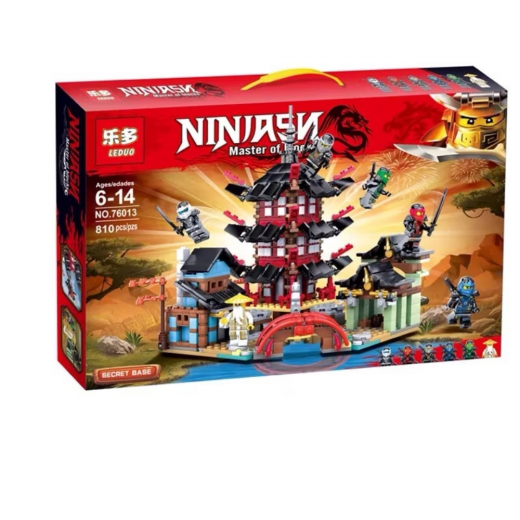 K Toys | Ninja Bricks 810 PCS