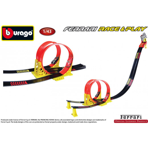 Ferrari Race and Play Dual Loop باللون الأحمر